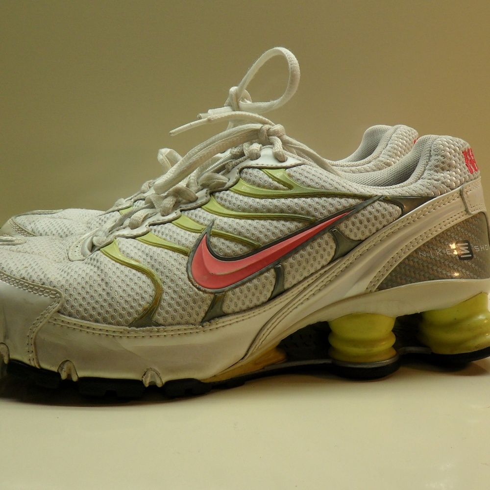 8.5 Pink Yellow Nike Shox Turbo+ VI (318164-163).